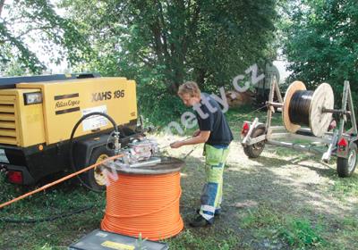 Zafukování optických kabelů do HDPE mikrotrubiček a chrániček